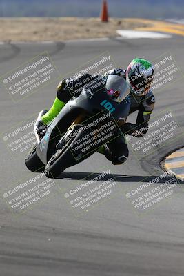 media/Nov-05-2022-SoCal Trackdays (Sat) [[f8d9b725ab]]/Turns 9 and 8 (1050am/